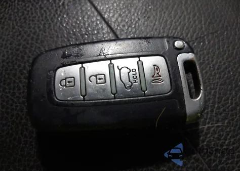 2011 Kia Sorento Sx V6 from USA, damaged, VIN 5XYKWDA2XBG101803